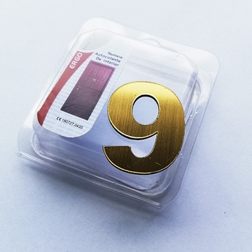 Imagine NUMAR AUTOCOLANT "9"